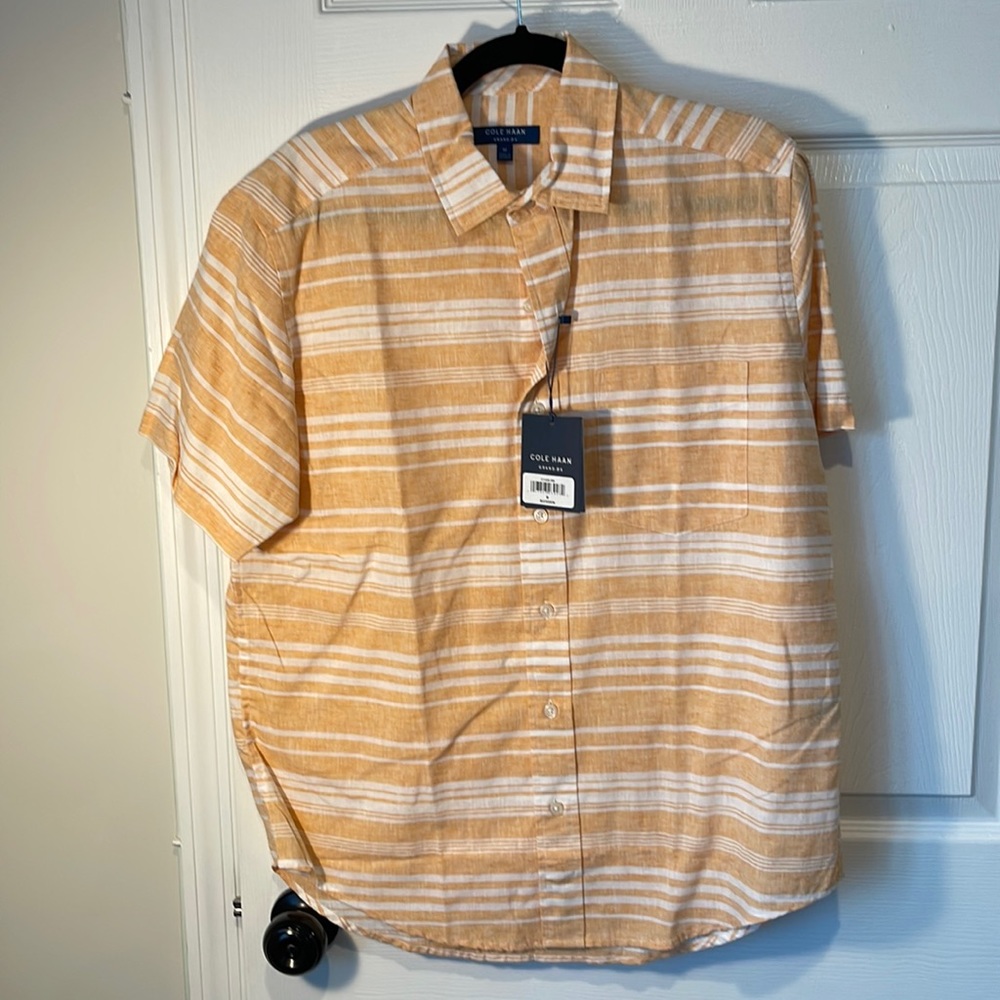 Cole Haan gorgeous medium short sleeves shirt